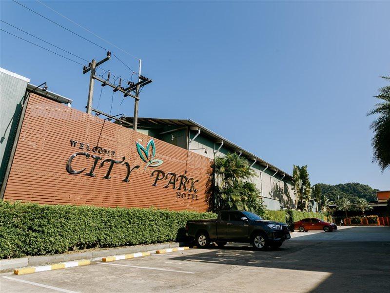City Park Hotel Фаталунг Екстериор снимка