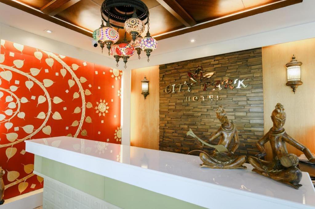 City Park Hotel Фаталунг Екстериор снимка