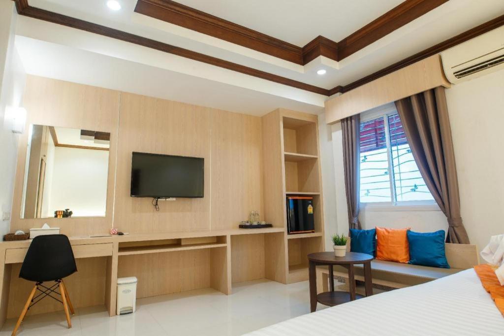 City Park Hotel Фаталунг Екстериор снимка